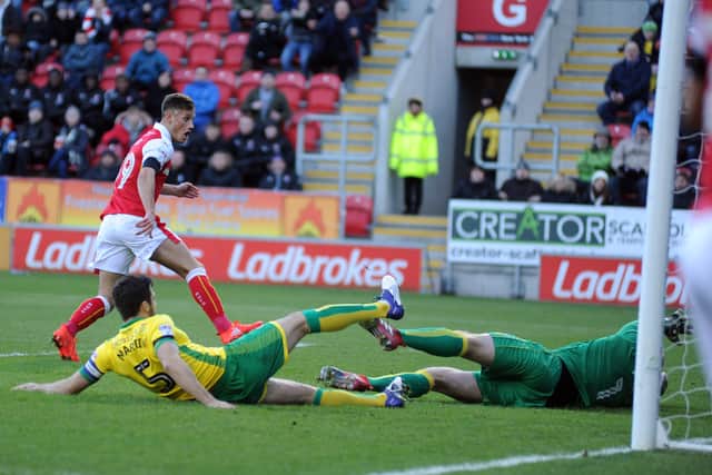 Jerry Yates scores against Norwich