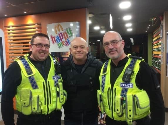 SYP special constables O’Halloran and Dobson pose with TV star Ross Kemp