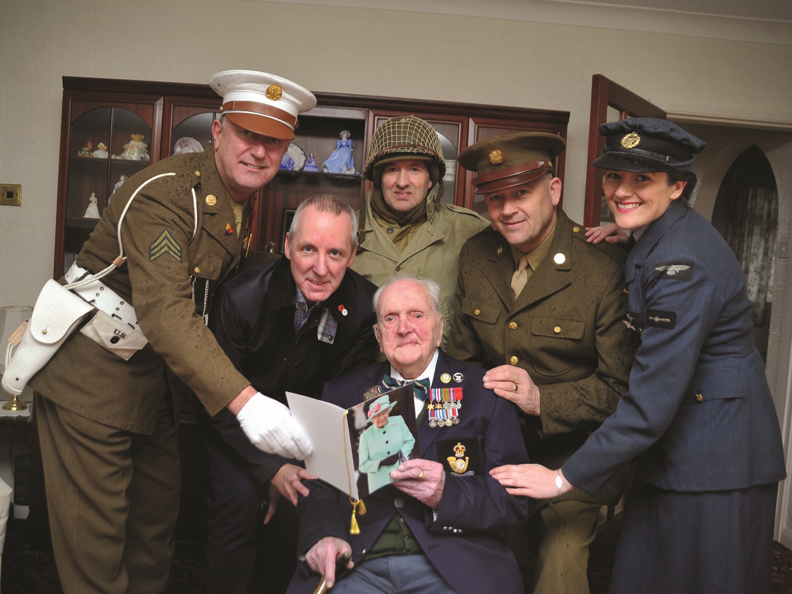 Special military escort for 100-year-old war veteran Fred Adamson