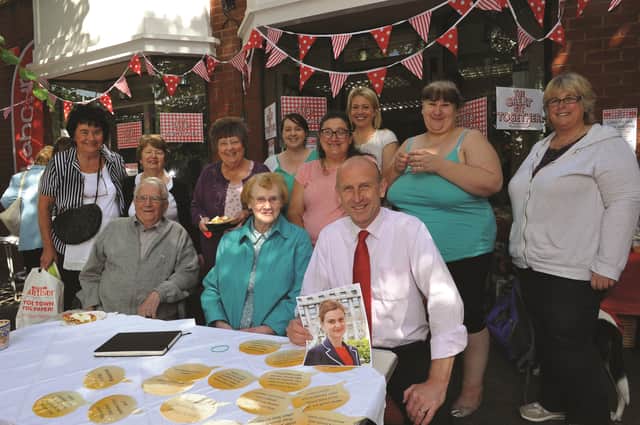 A coffee morning in memory of Jo Cox MP was held at the headquarters of Wentworth and Dearne MP John Healey last Friday to celebrate her life. 171018