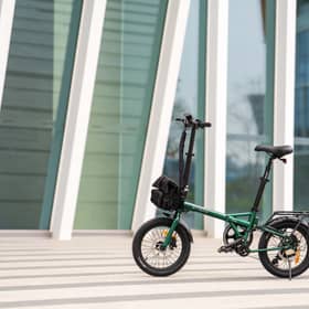 The new Engwe Zip is a surprisingly likeable folding bike that finally rivals the legendary Brompton