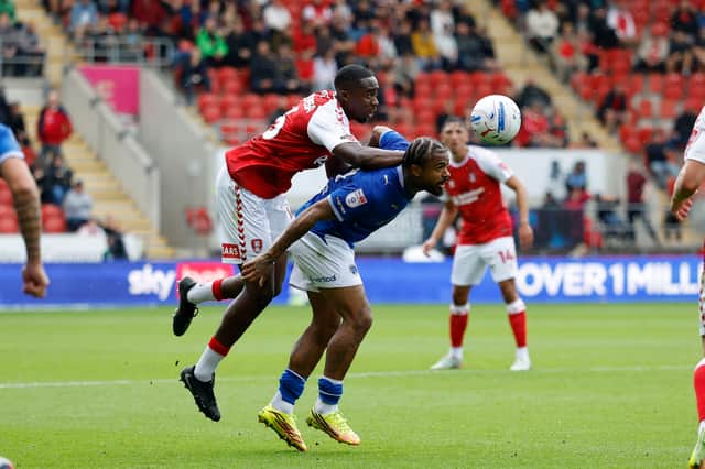 Rotherham United battling hard against Chesterfield.