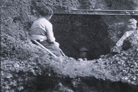 Coal-picking at Car House Colliery in 1926 was a hazardous operation