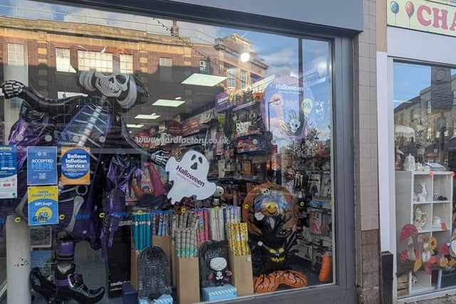 Cardfactory on College St