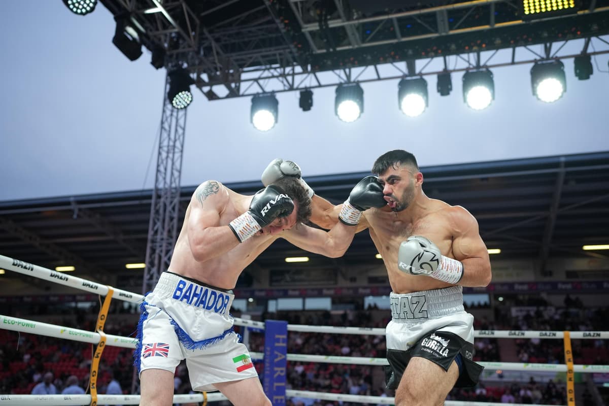 Whitters Boxing Rotherham Six-round screen test hits the spot for Rotherham boxer Taz Nadeem