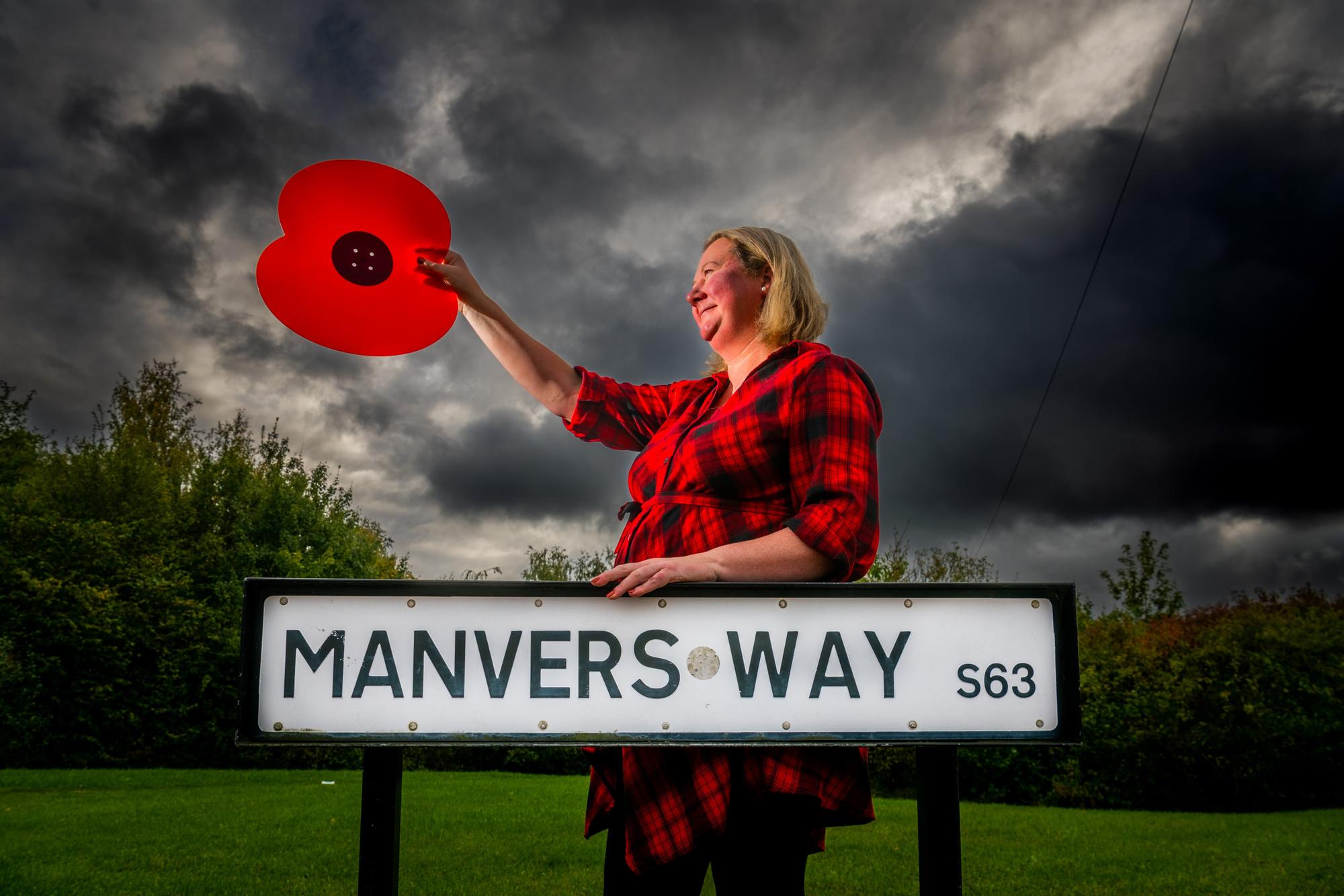 No restrictions on poppy displays attached to lamp posts, council confirms