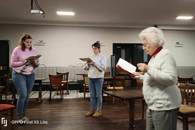 Phoenix Players cast in rehearsal
