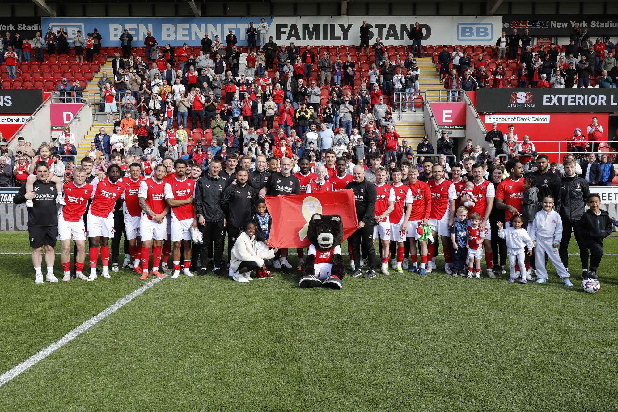 Rex Jenkinson Rotheram The lap, the togetherness and the photo ... the story of Rotherham ...