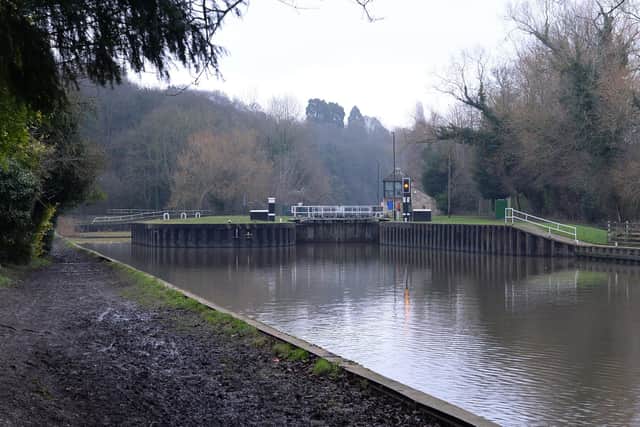 Barge blamed for another fish kill on South Yorkshire waterway